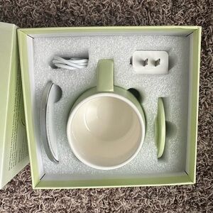 Tease Green Ceramic Mug Set with Smart Heater